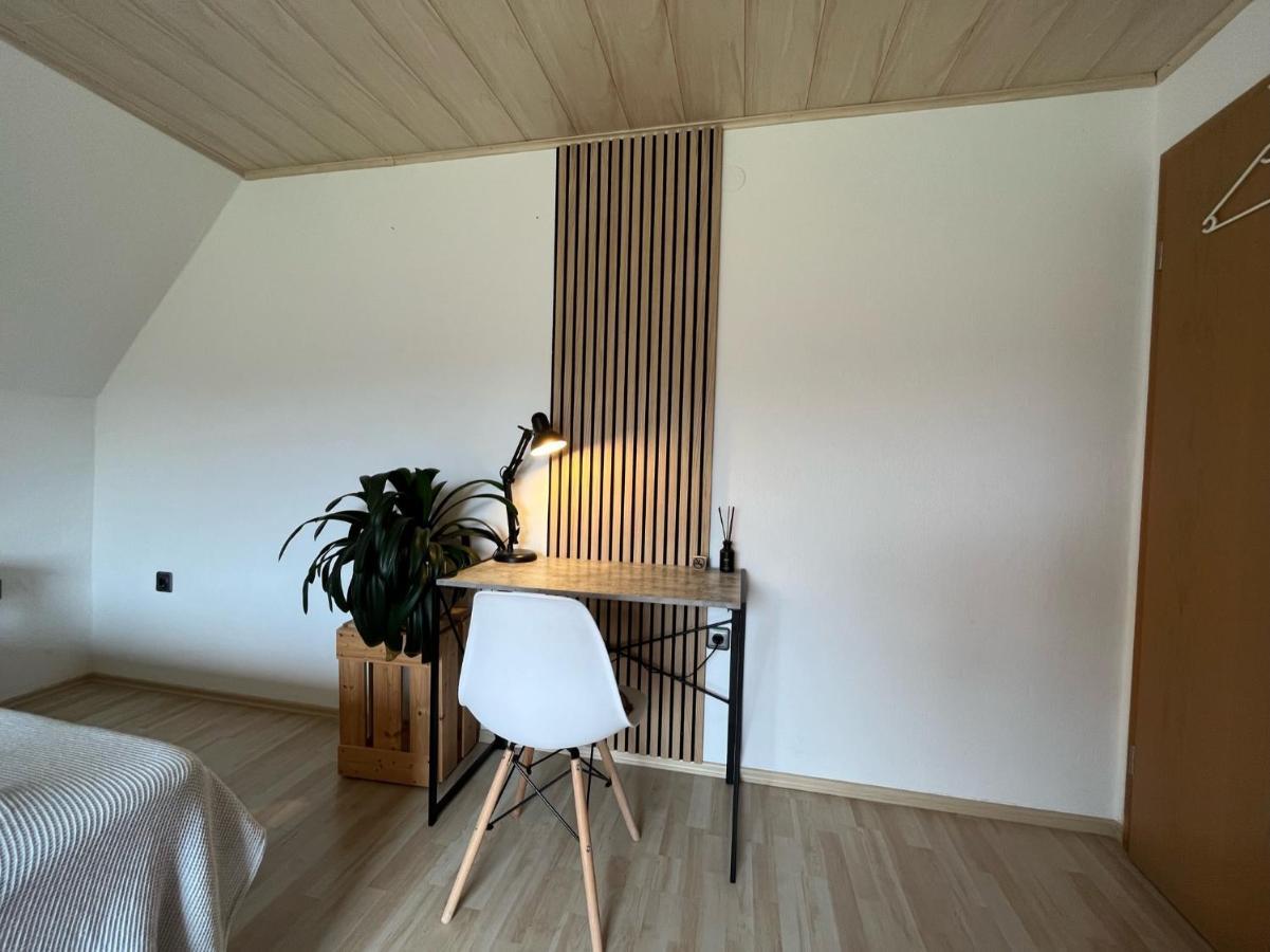 Schoene Wohnung In Ruhiger Laendlicher Lage Heidenheim  Exterior photo